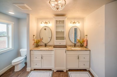 Mirror and Lighting Fixtures